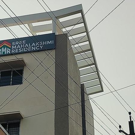 Sree Mahalakshmi Residency By K Hotels Virudunagar Esterno foto